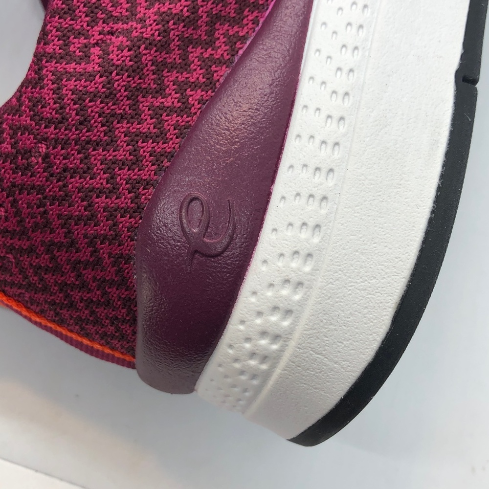 Women’s Sz 8.5W Evolve Easy-Spirit EVTR0T9 Burgundy Fly Knit Print Sneakers - Picture 10 of 16
